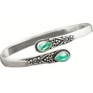 Emerald Green Resin Silver Bracelet Cuff Adjustable Bracelet Heart Daisy Motif